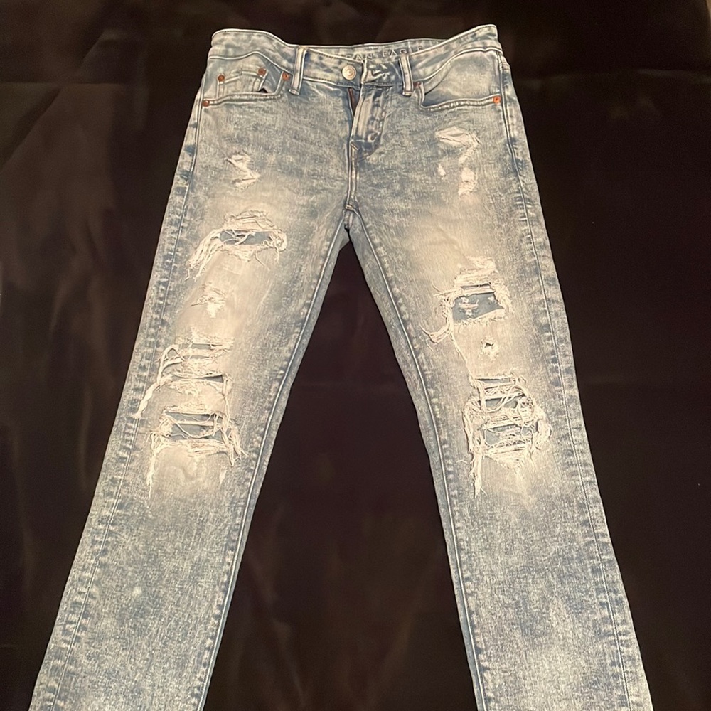 Brand new american eagle washed blue ripped jeans